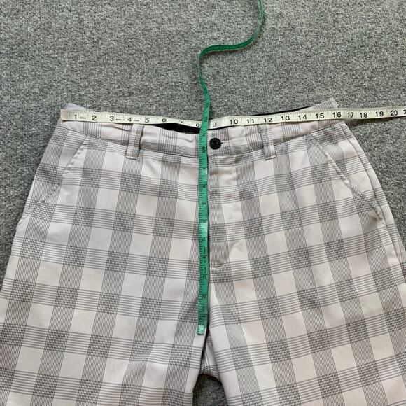 Travis Mathew Shorts Mens 32 Cool Grey Houndstooth Plaid Performance Rayon Blend - Picture 6 of 13